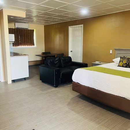 Travelodge By Wyndham Муус Джоу Екстериор снимка