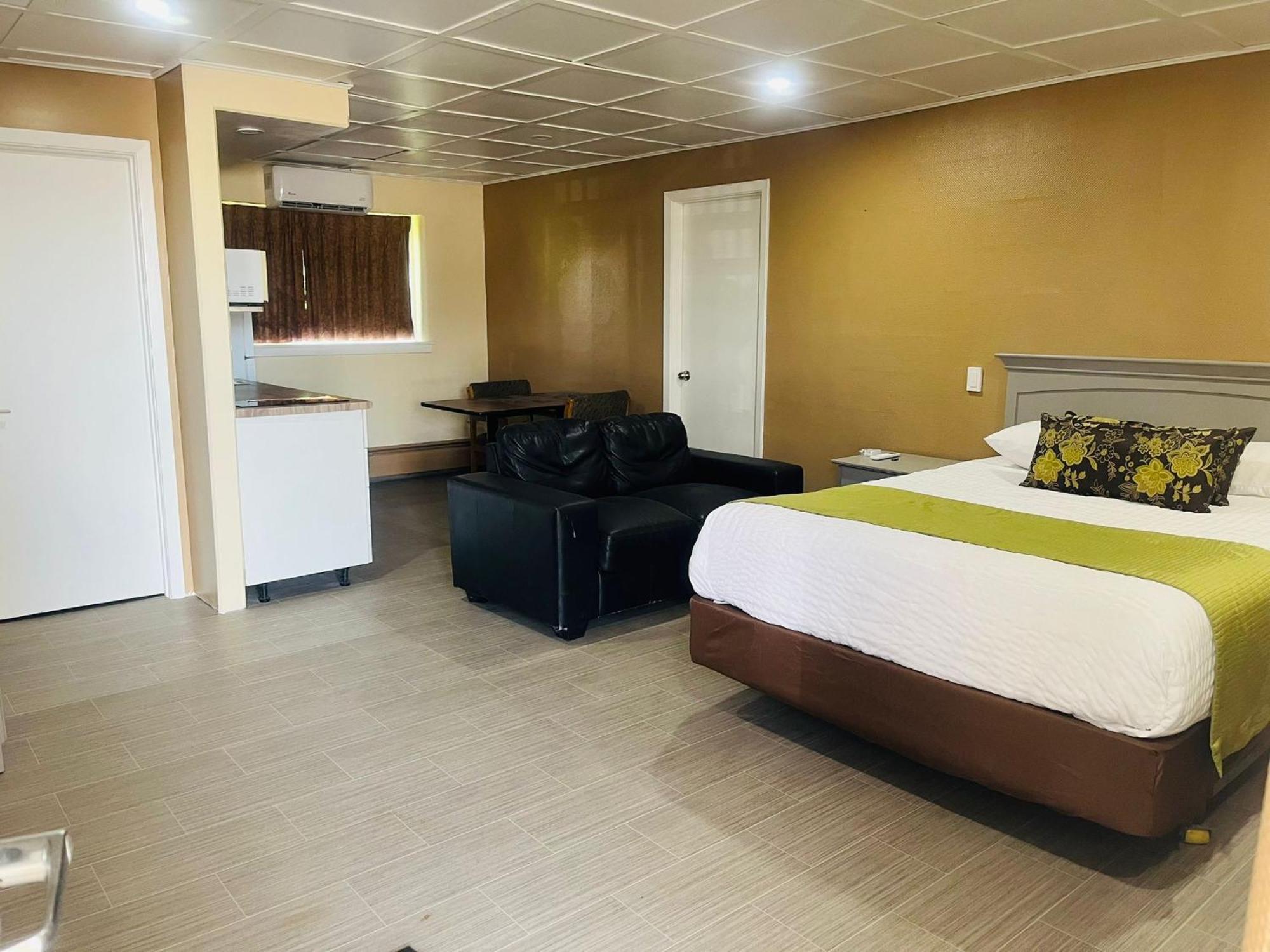 Travelodge By Wyndham Муус Джоу Екстериор снимка